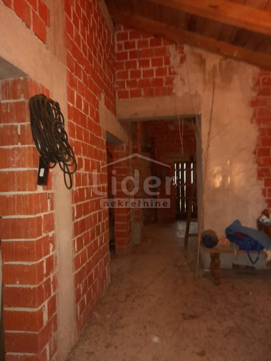 stan 137.40m2 u dramlju, rohbau - slika 7