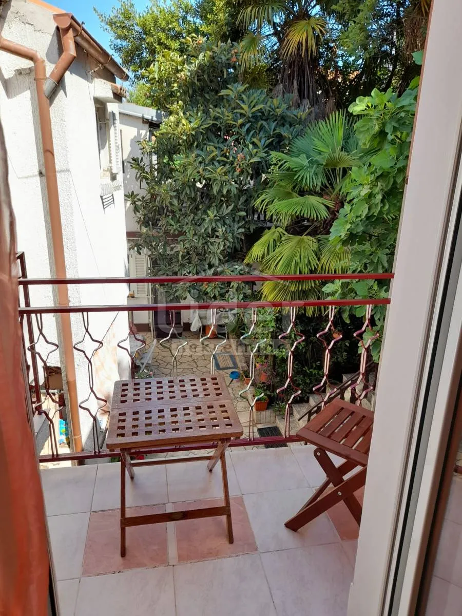 crikvenica kuća u nizu u centru grada - slika 19