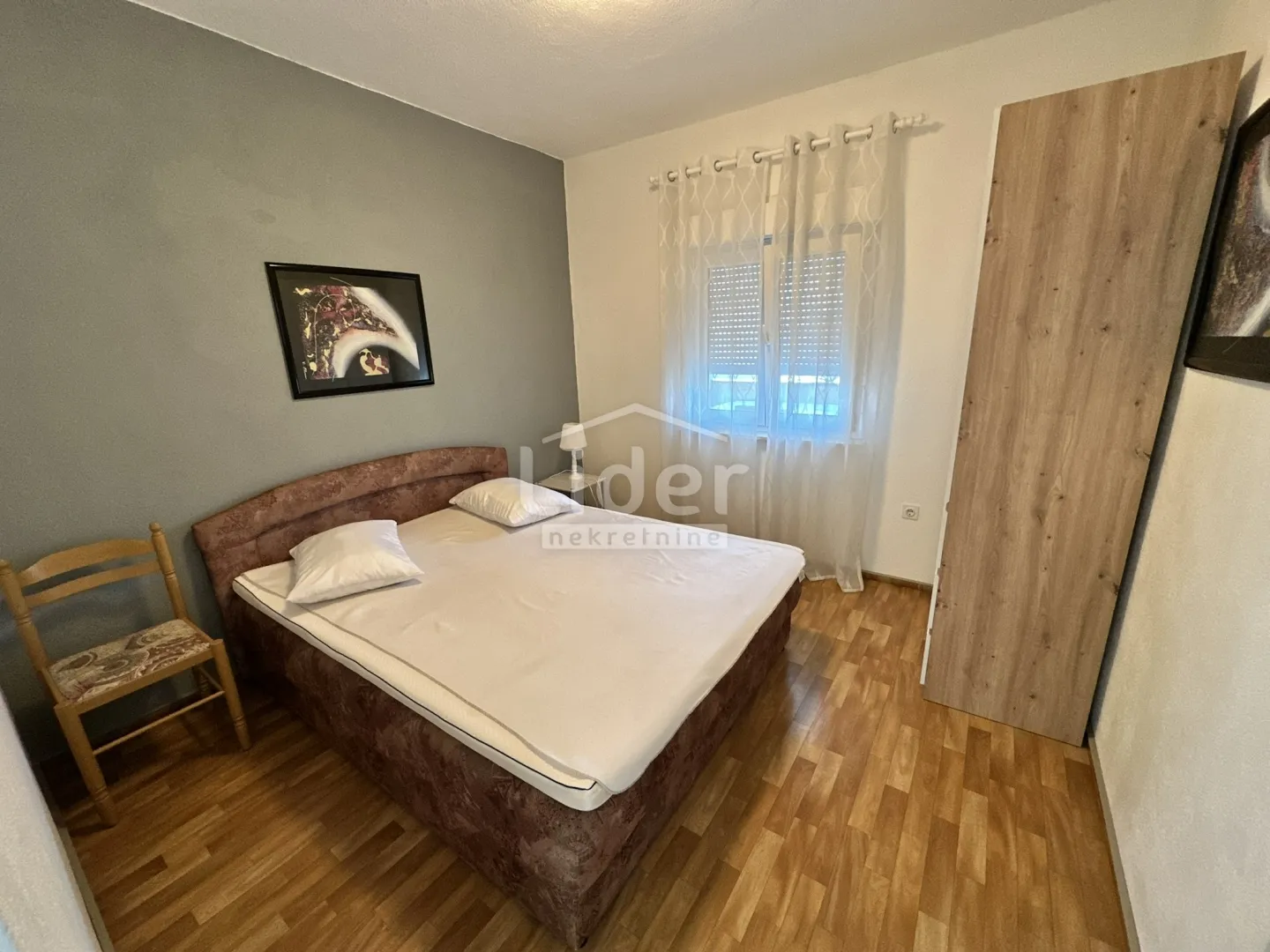 donji karin, kuća sa 3 stana i pogledom na more - slika 15