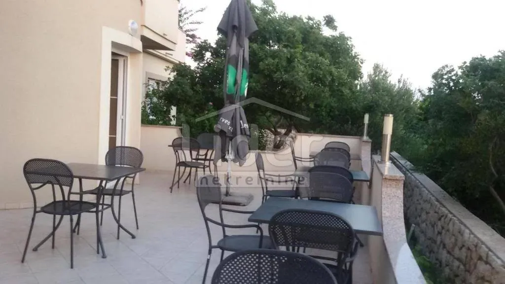 novalja, manji obiteljski hotel 1.000m2 prodaja - slika 10