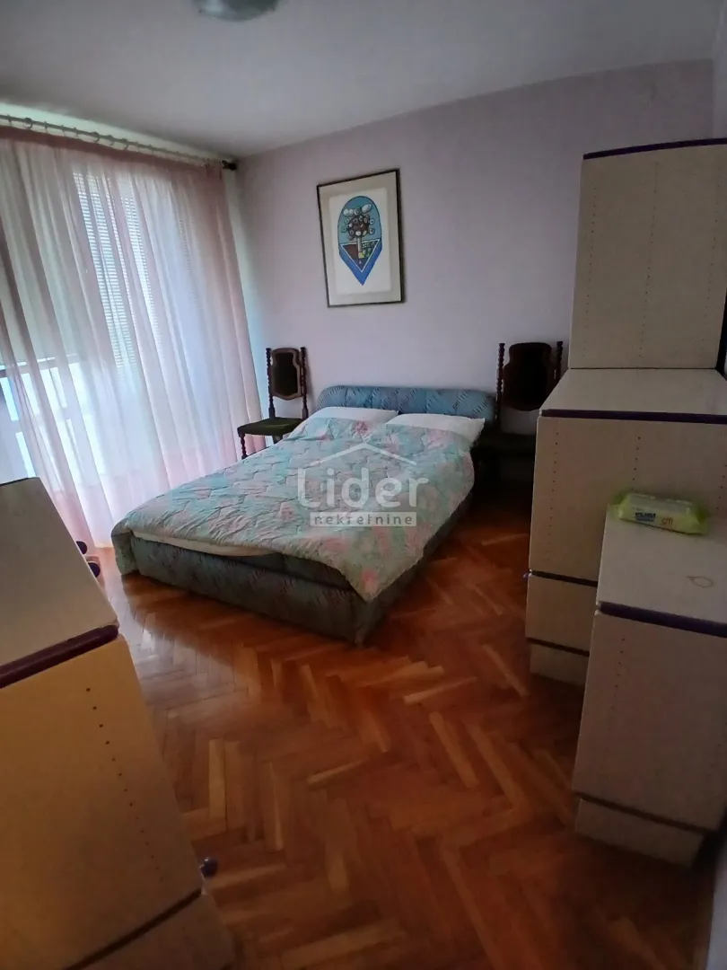 kozala, veliki stan na dobroj lokaciji - slika 7