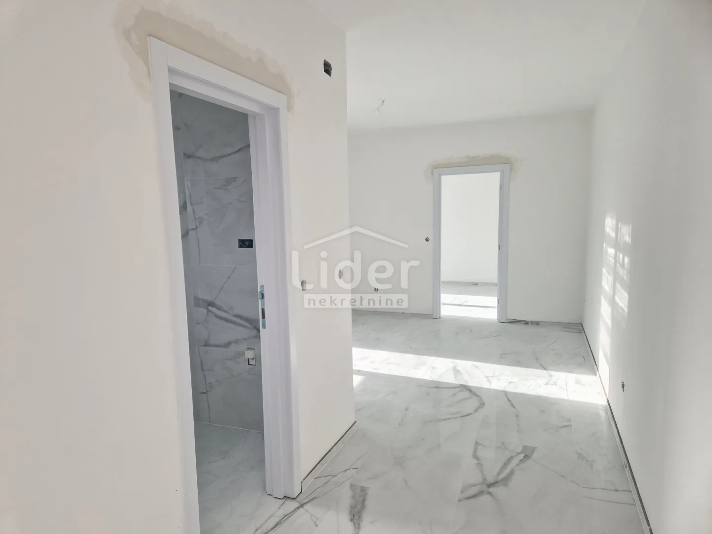 apartman u novogradnji, banjol 65 m2 - slika 2