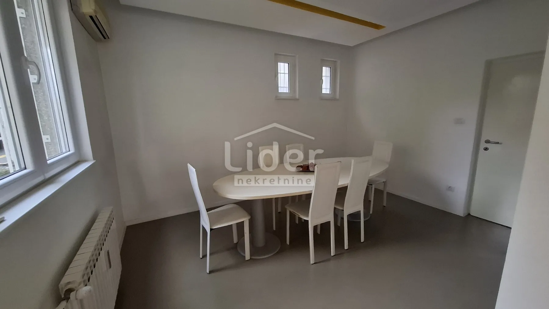 centar - poslovni prostor 180 m2 - slika 13