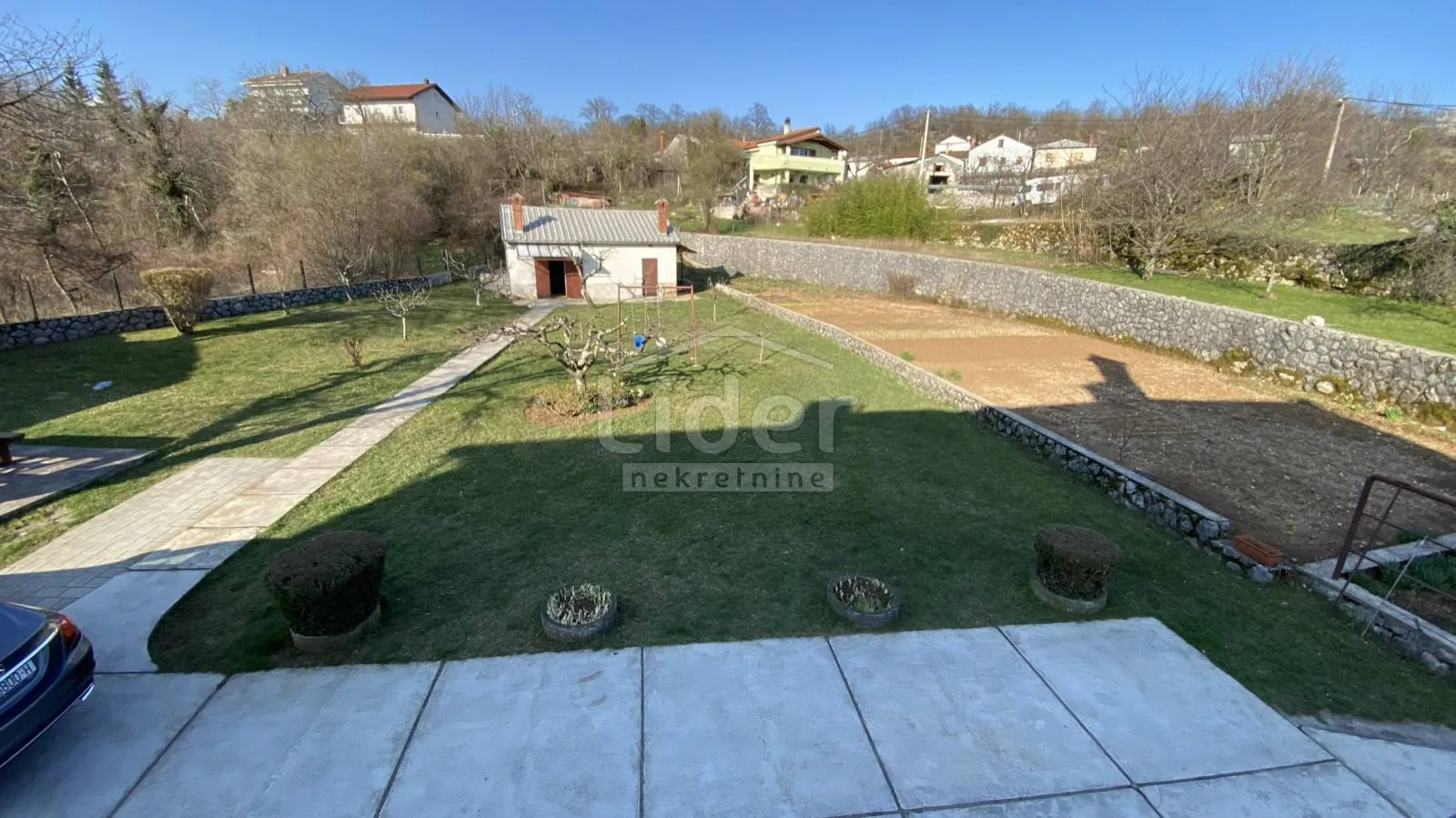 saršoni, poslovno-stambeni objekt sa 5.045m2 okućnice - slika 33