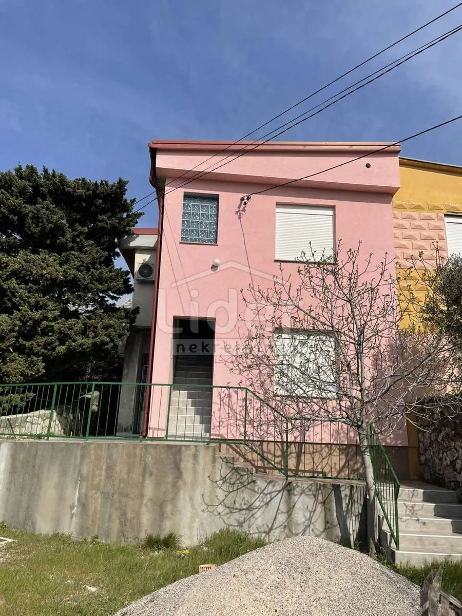 karlobag kuća od 153 m2 s pogledom na more - slika 2
