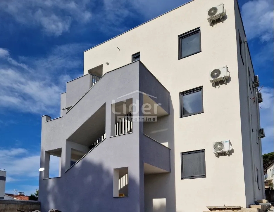 apartman rab, banjol, 2s+db, 133m2 - slika 21