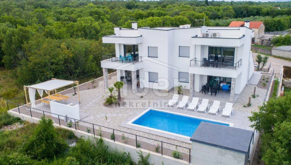 prekrasna nova kuća sa 4 apartmana - slika 3