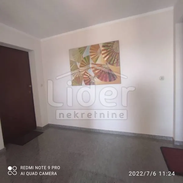 pula, predivna kuća s 6 vrhunskih apartmana - slika 12