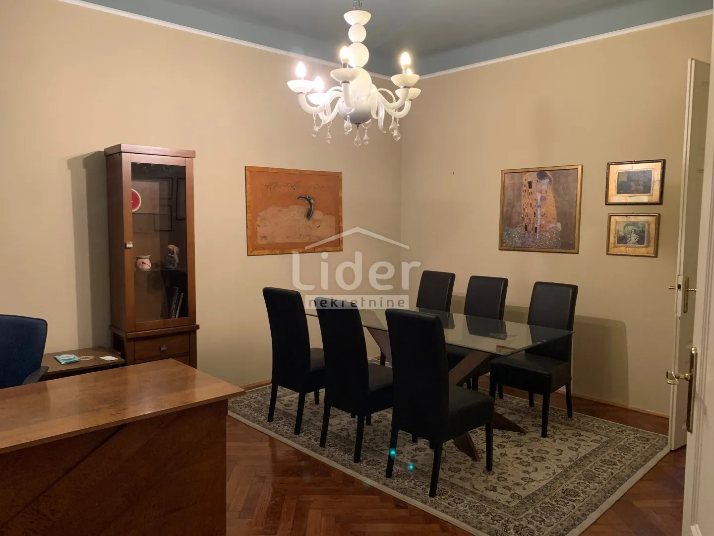 rijeka centar 80 m2 1. kat za tihu djelatnost! - slika 4