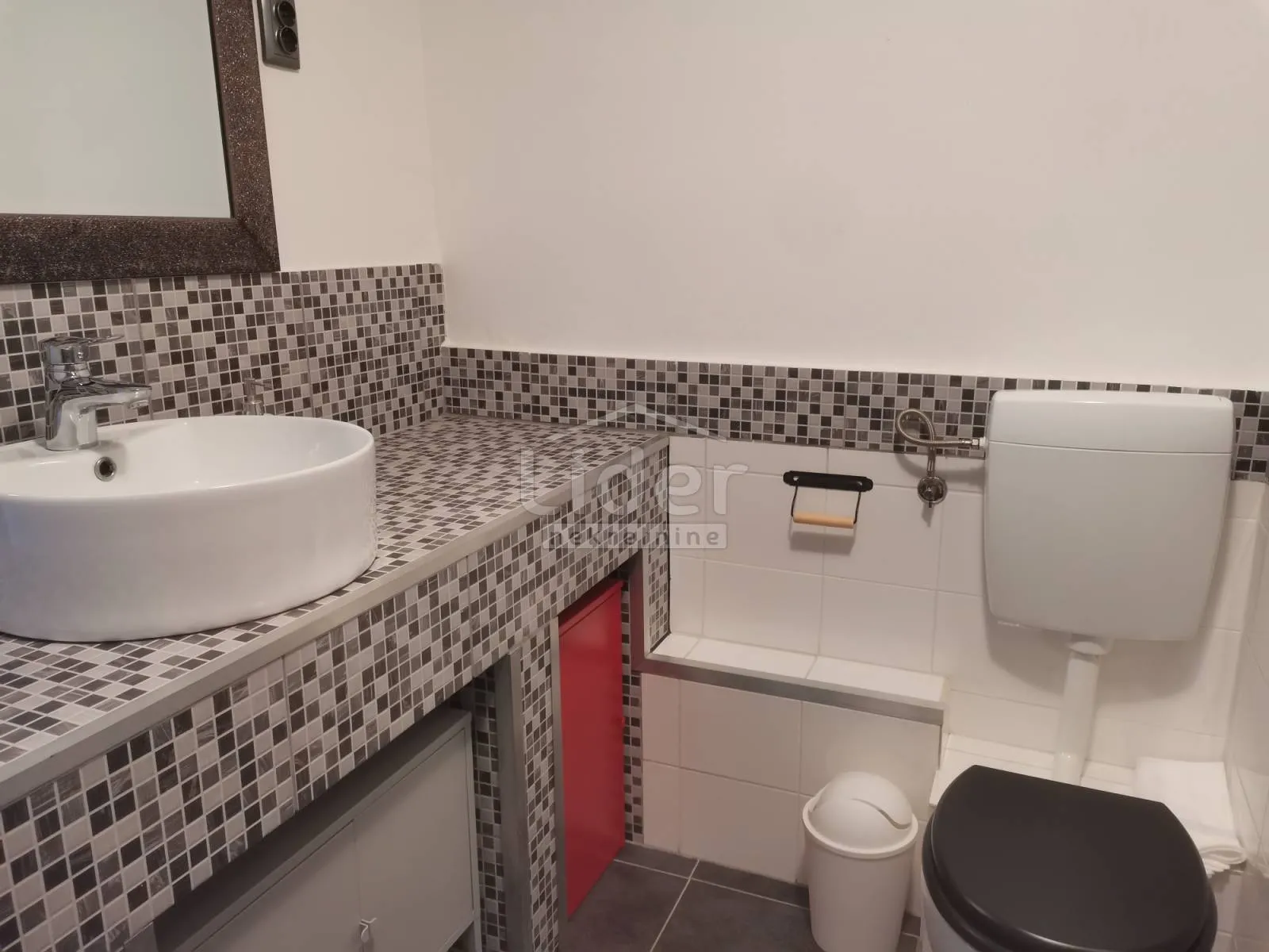 apartman 85 m2, supetarska draga - slika 8