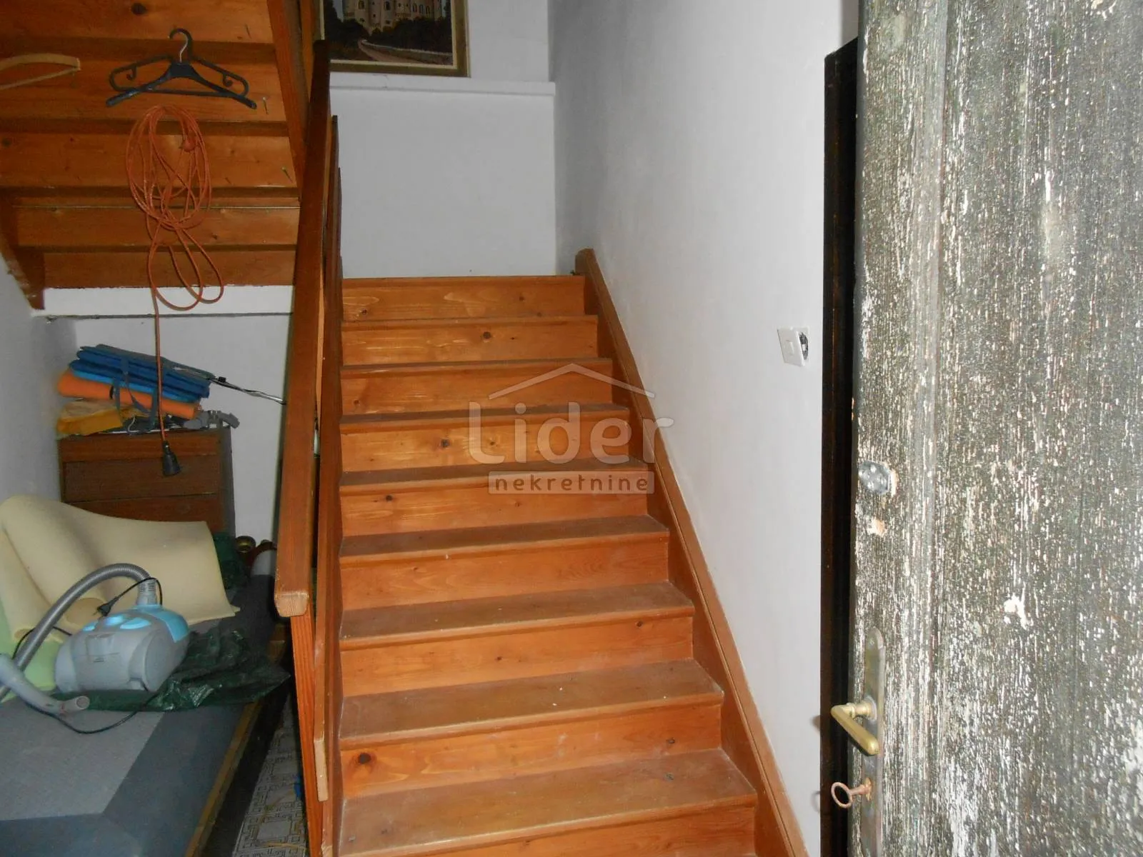 bribir tipična, kamena kuća, 150 m2 - slika 10