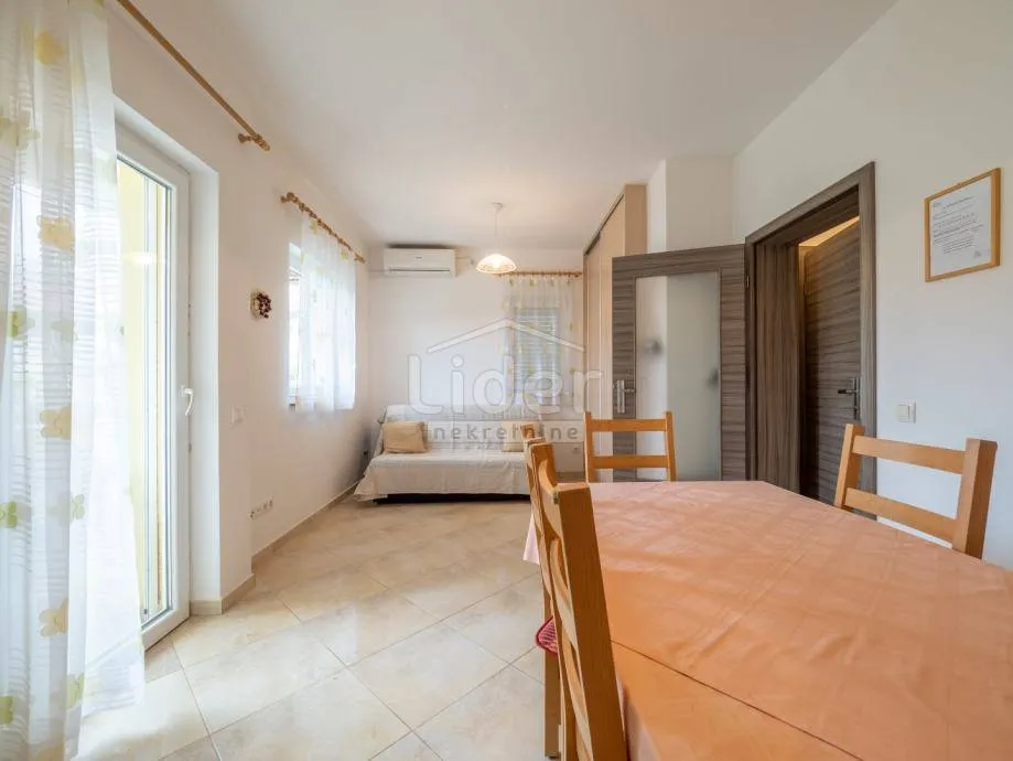 baška, 2 apartmana - slika 10