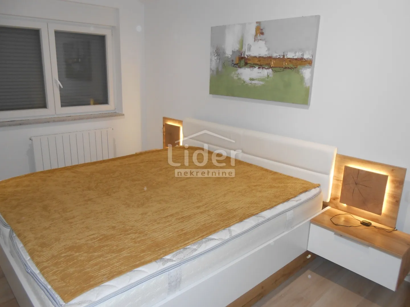 kastav stan s predivnim pogledom na more - slika 5