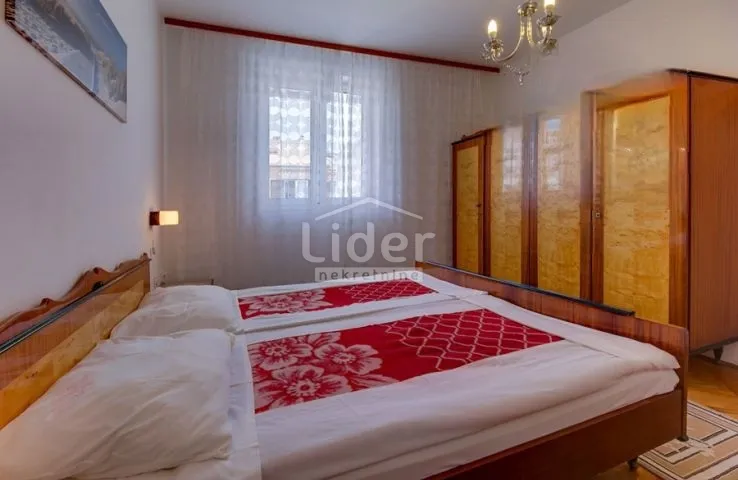 mali lošinj-kuća s pogledom na more i grad - slika 6