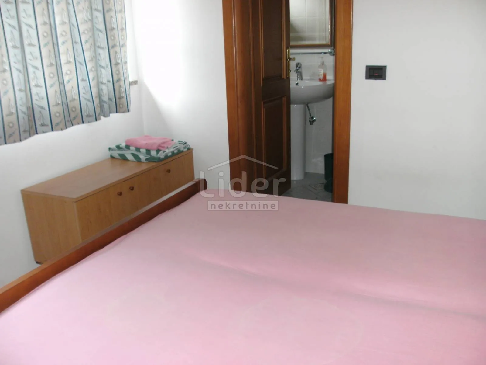 kuća crikvenica, vezana, 360m2 - slika 35