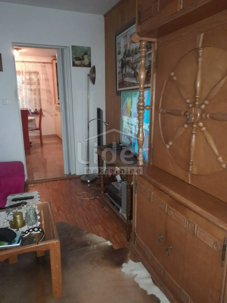 trosoban stan u dramlju, 111.55m2 - slika 10
