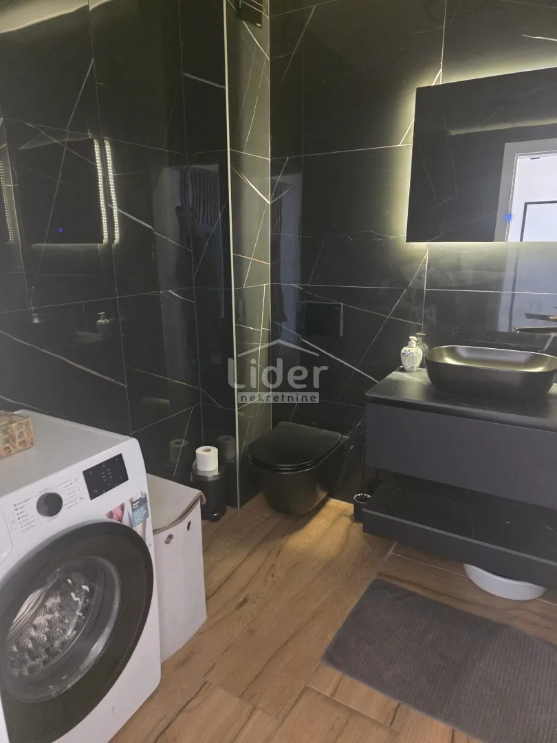 banderovo, 3s+db, 2 parkinga, lođa, panorama, namješten - slika 42