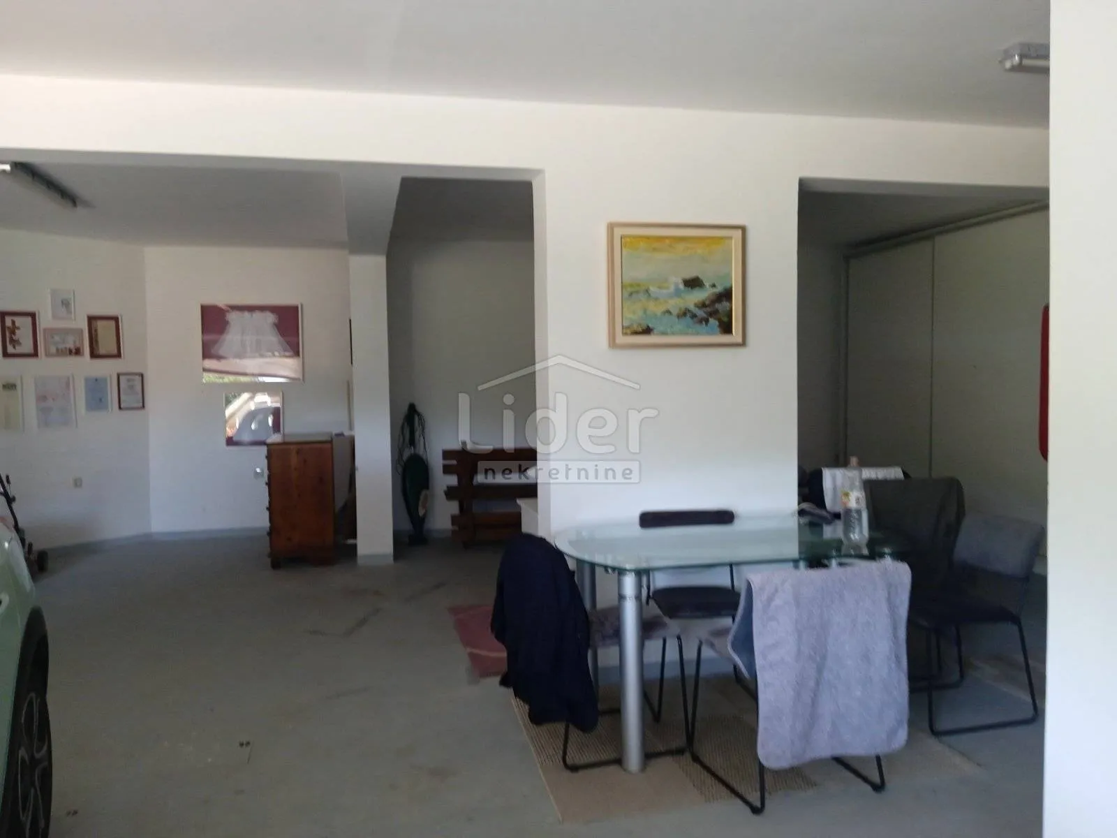 samostojeća kuća sa bazenom- matulji - slika 26