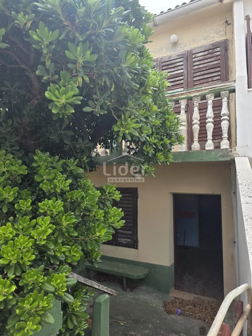 pag, kuća p+1, 89.000 € - slika 4