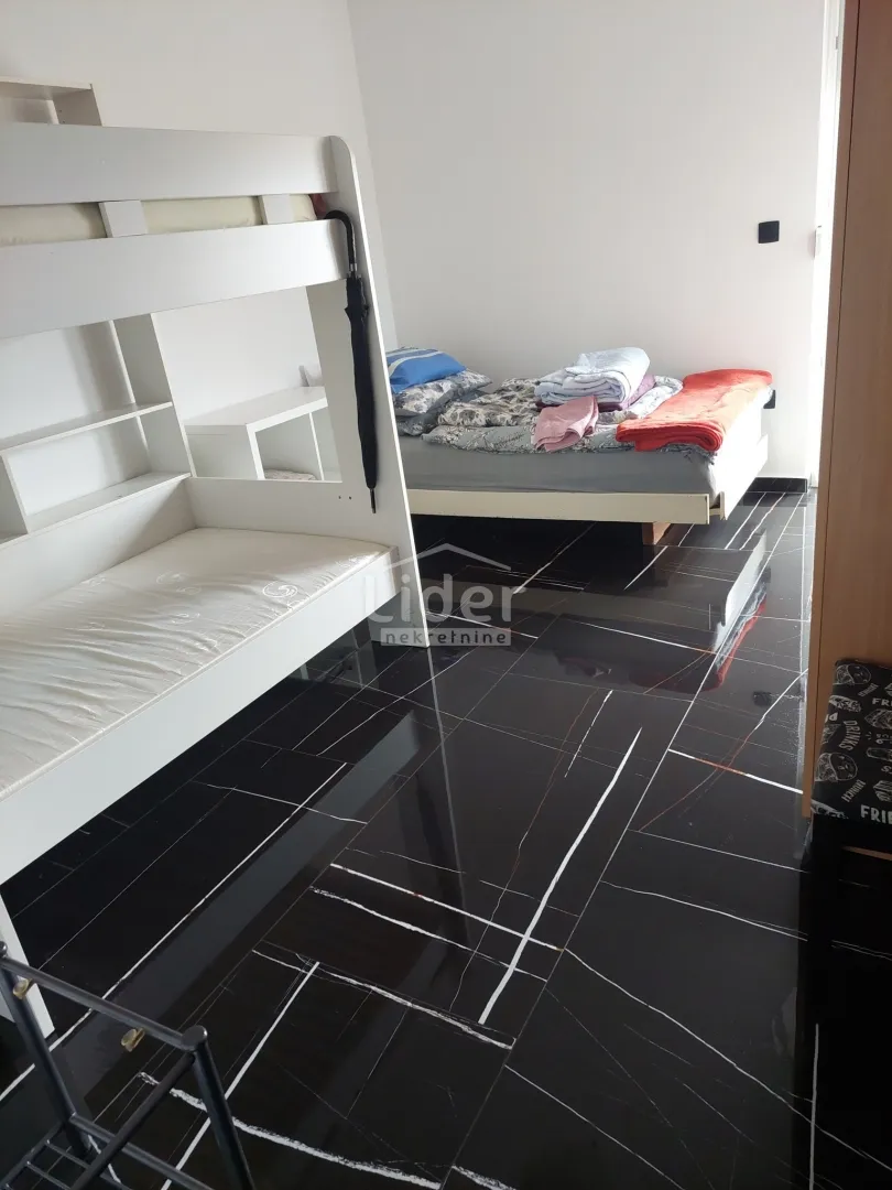 kastav stan od 70 m2, adaptiran 2024, pogled na more - slika 5