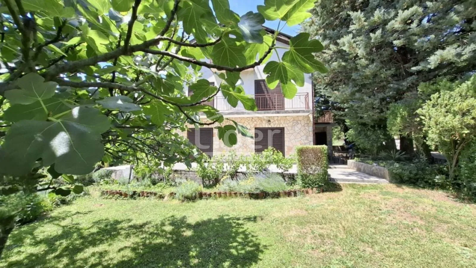 samostojeća kuća, grižane, 300 m2 - slika 1