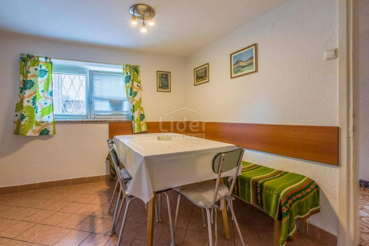 selce, kuća u centru, terasa, pogled - slika 7