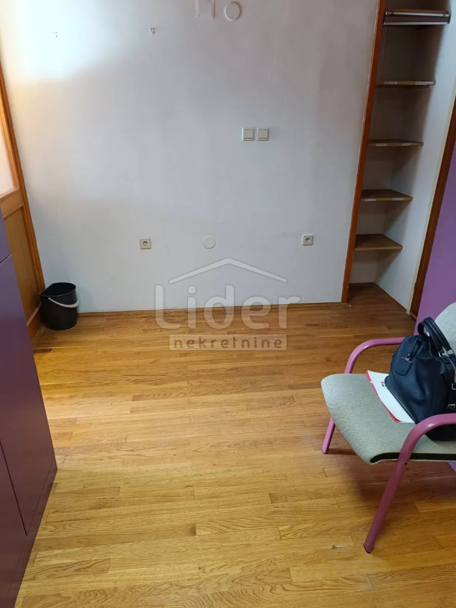 rijeka, centar 130 m2, uredi - slika 7