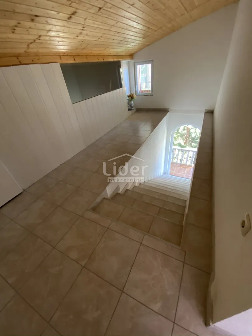 kruševo, kuću sa 3 stana i garažom prodajemo - slika 20