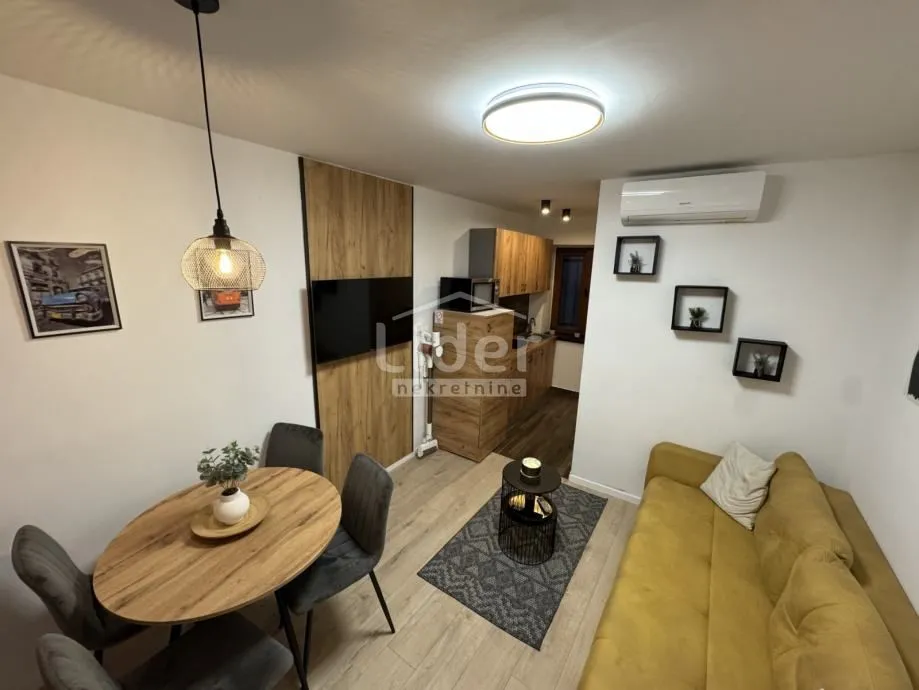 centar, korzo, stan 82m2, novo - slika 11