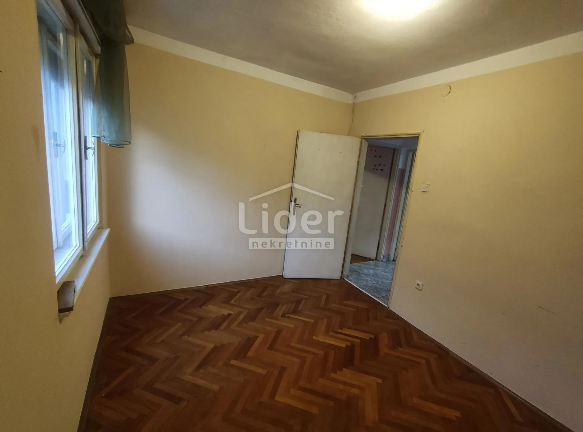 etaža kuće 3s+db sa okućnicom - slika 7