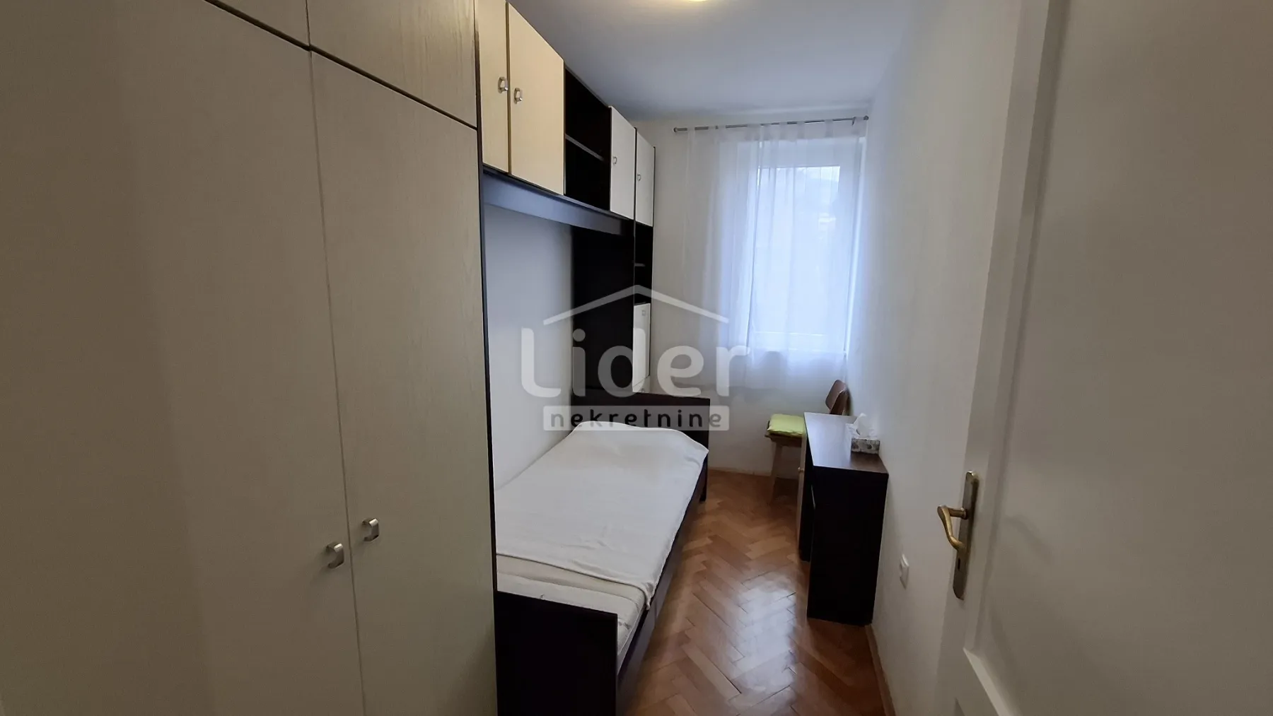 lovran-stan,garaža,100m od mora - slika 8