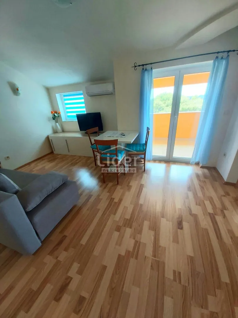 MALI LOŠINJ -3S+DB stan u kući - Ćunski, Mali Lošinj
