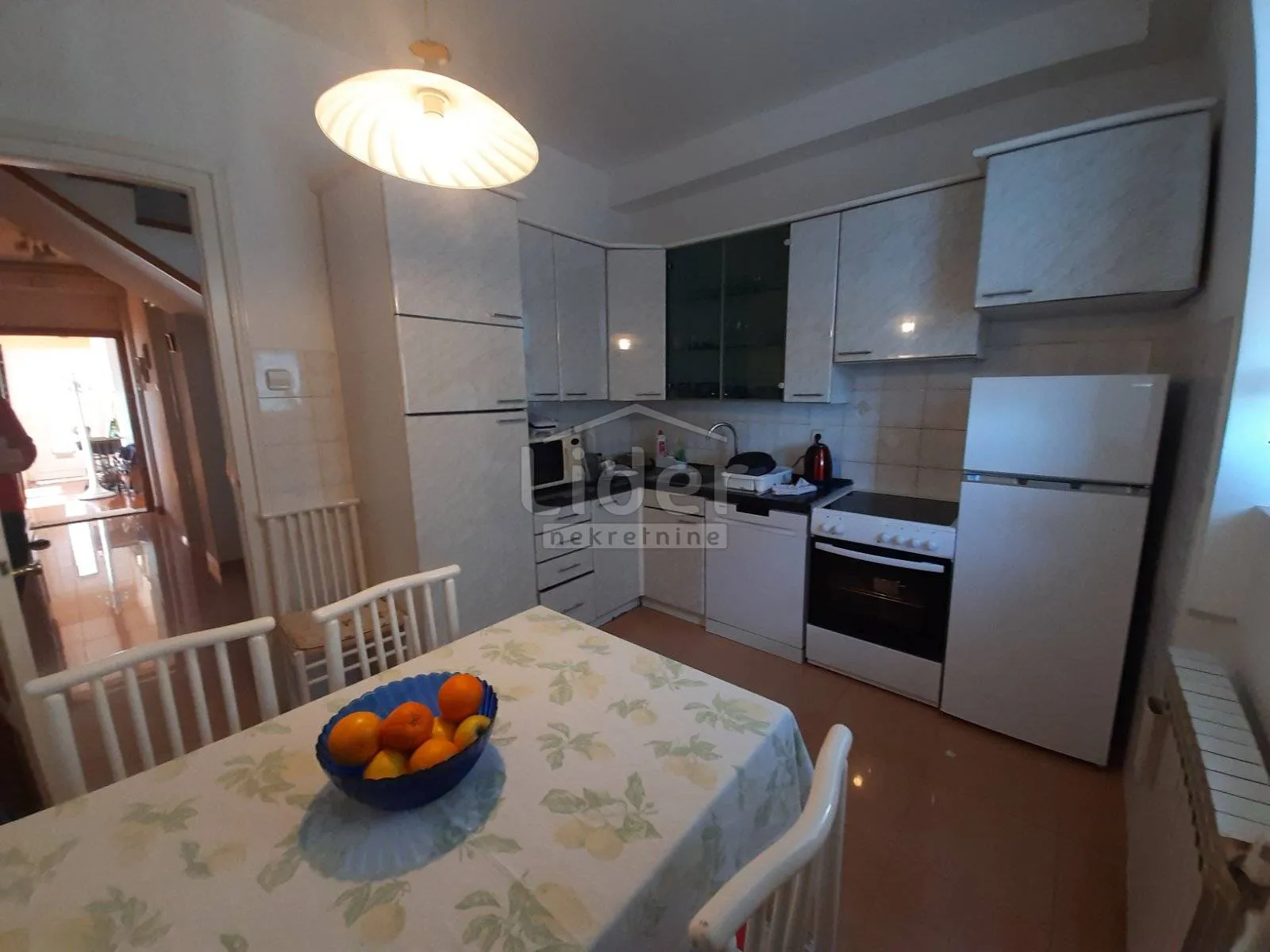 trsat, 5s+db, 121m2, dvoetažni stan za radnike - slika 9