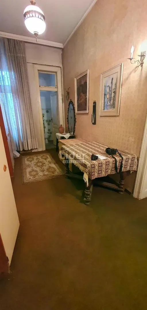 belveder, 205 m2, moguće preinaka u 2 stambene jedinice - slika 7