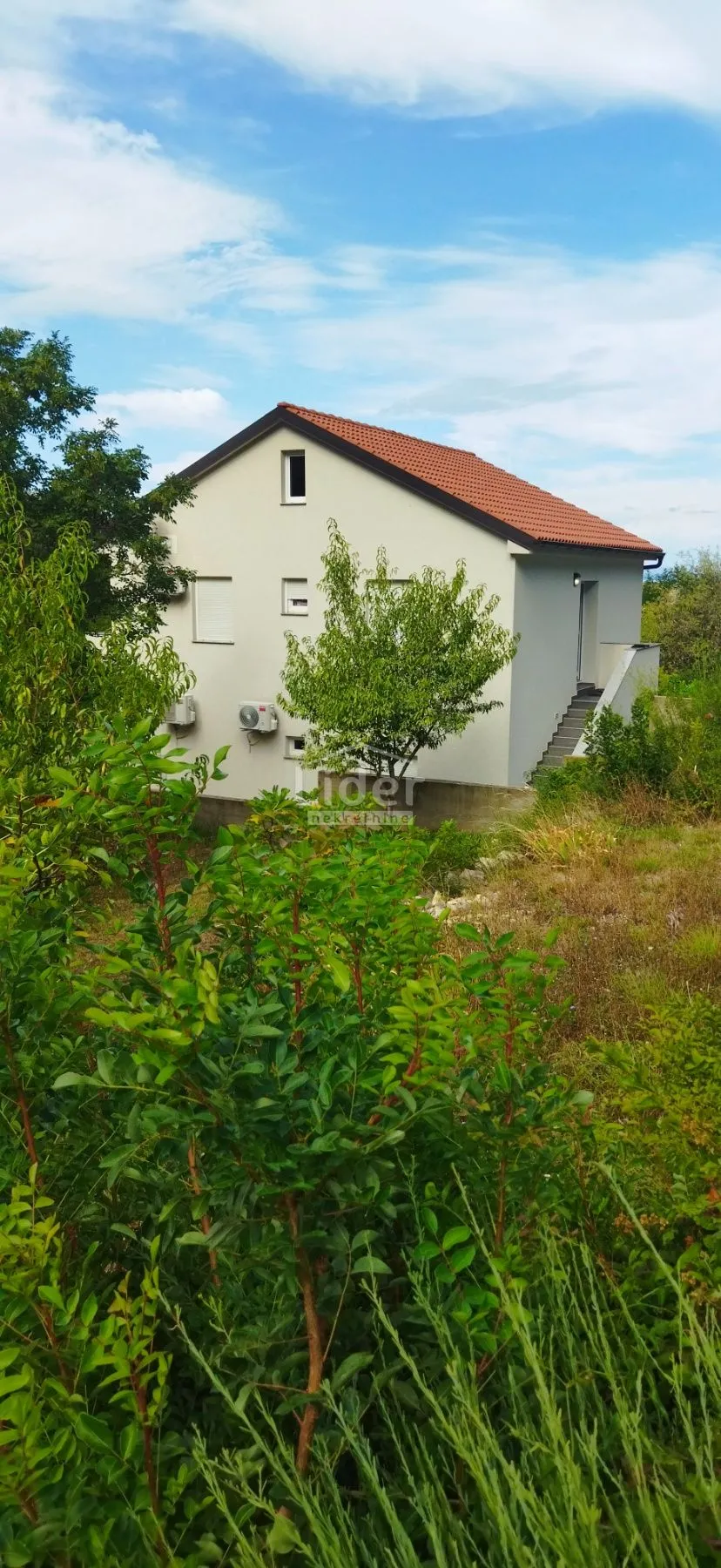 kuća lukovo, 150m2, 4 apartmana - slika 5