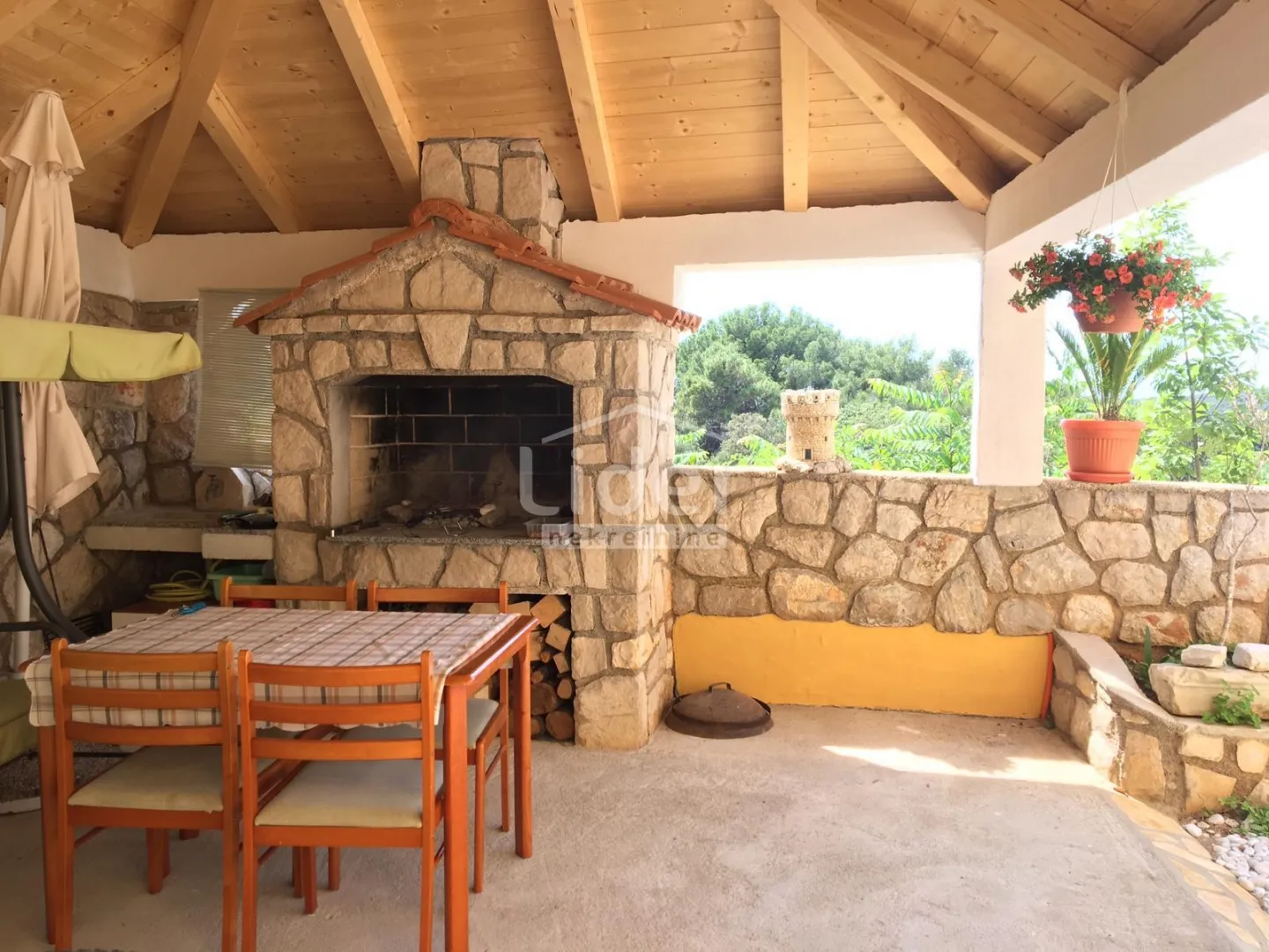mali lošinj-samostojeća kuća s 4 apartmana - slika 4