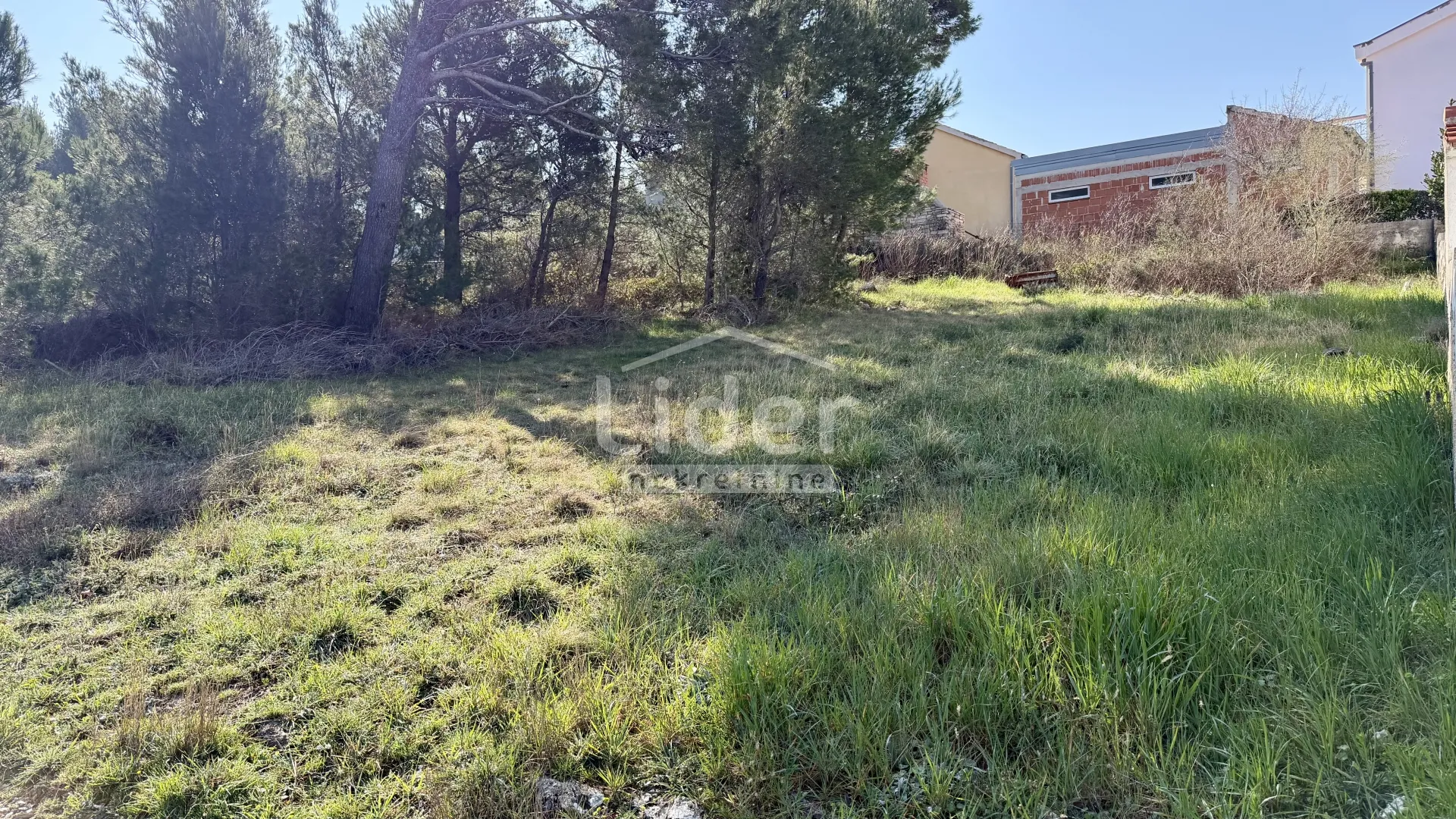 novigrad (zadar) građevinsku parcelu 528m2 prodajemo - slika 6