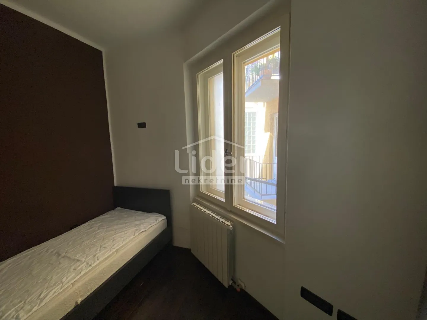 belveder, uređen i useljiv stan od 62,53m, balkon, 3.kat - slika 5