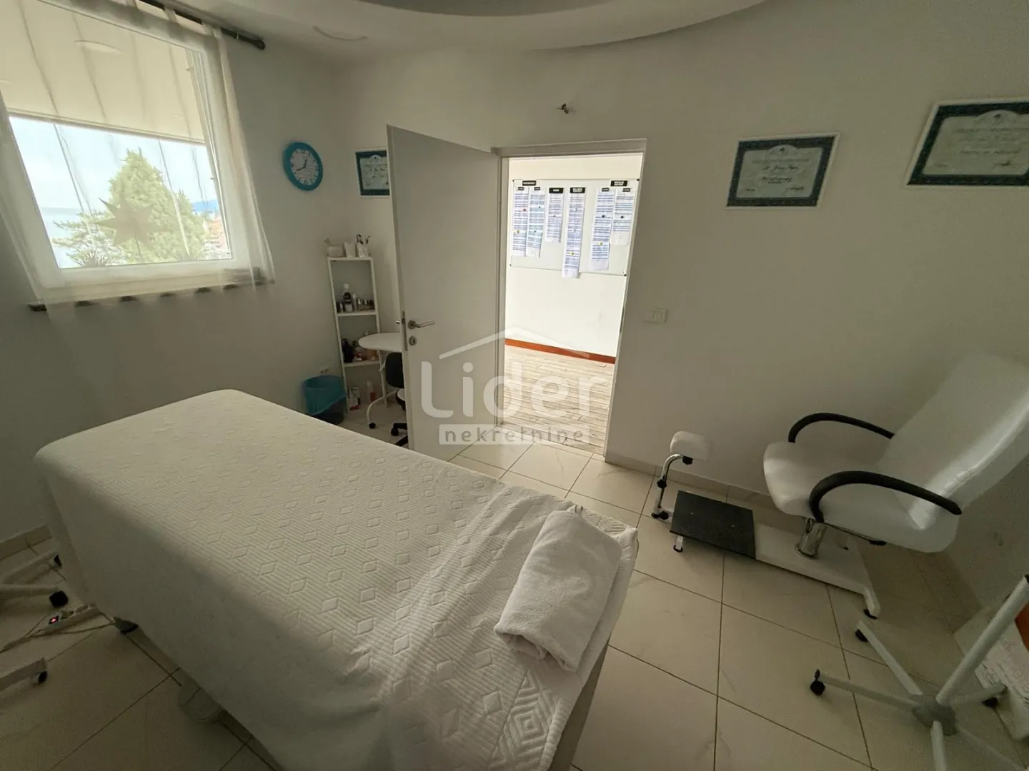volosko-poslovni prostor,400m2 - slika 8