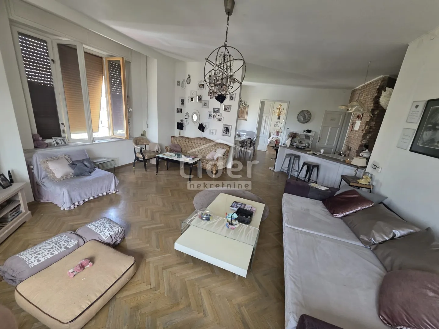 centar, 200m2, 4s+db, dizajnerski građanski stan - slika 3