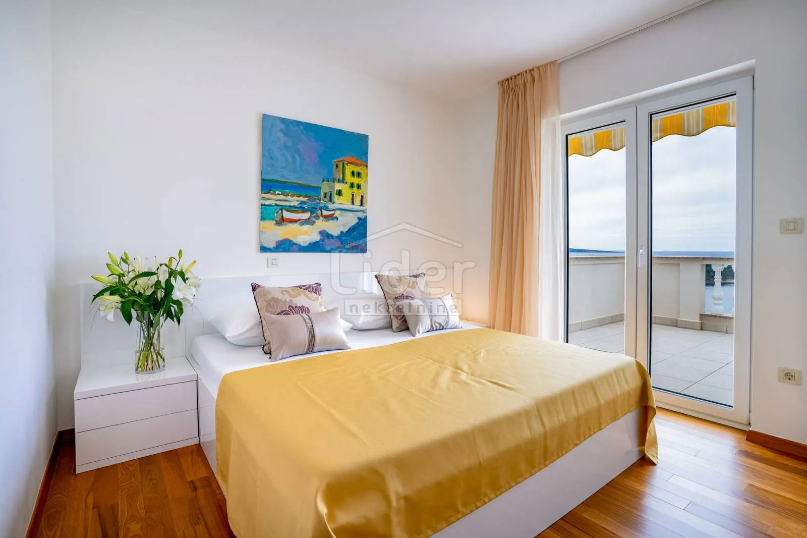prekrasna kuća iznad mora, palit - slika 10