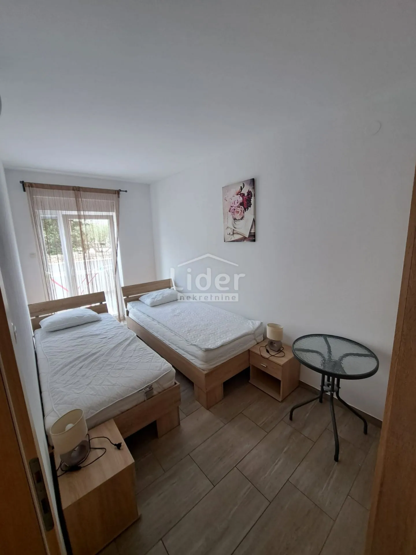 novalja stan 70m2, jacuzzi, blizina centra, škole i vrtića - slika 32