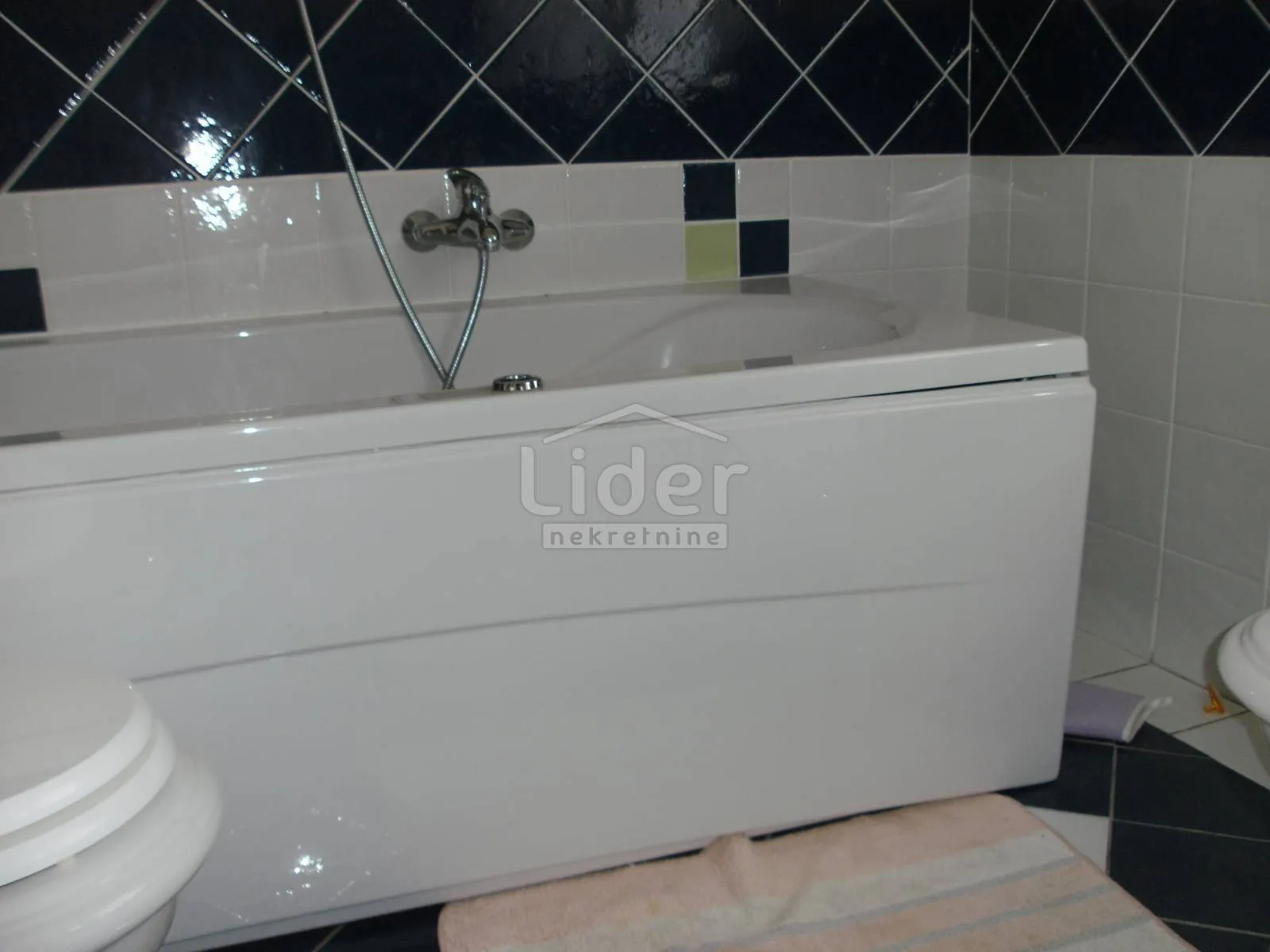 kuća crikvenica, vezana, 360m2 - slika 30