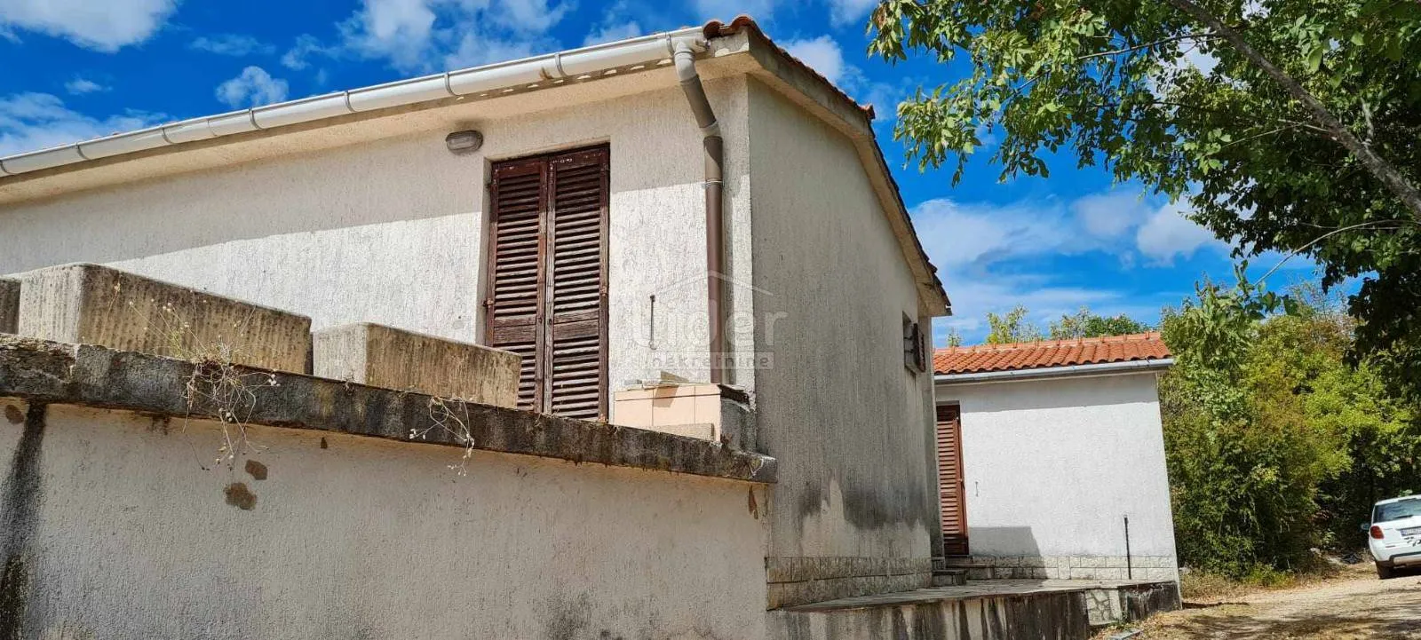 kras (krk)- samostojeća kuća s okućnicom - slika 7
