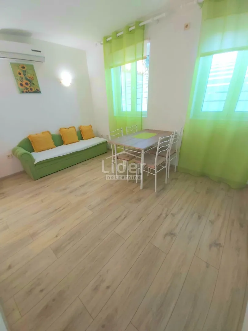 mali lošinj -1s+db stan u kući - slika 3