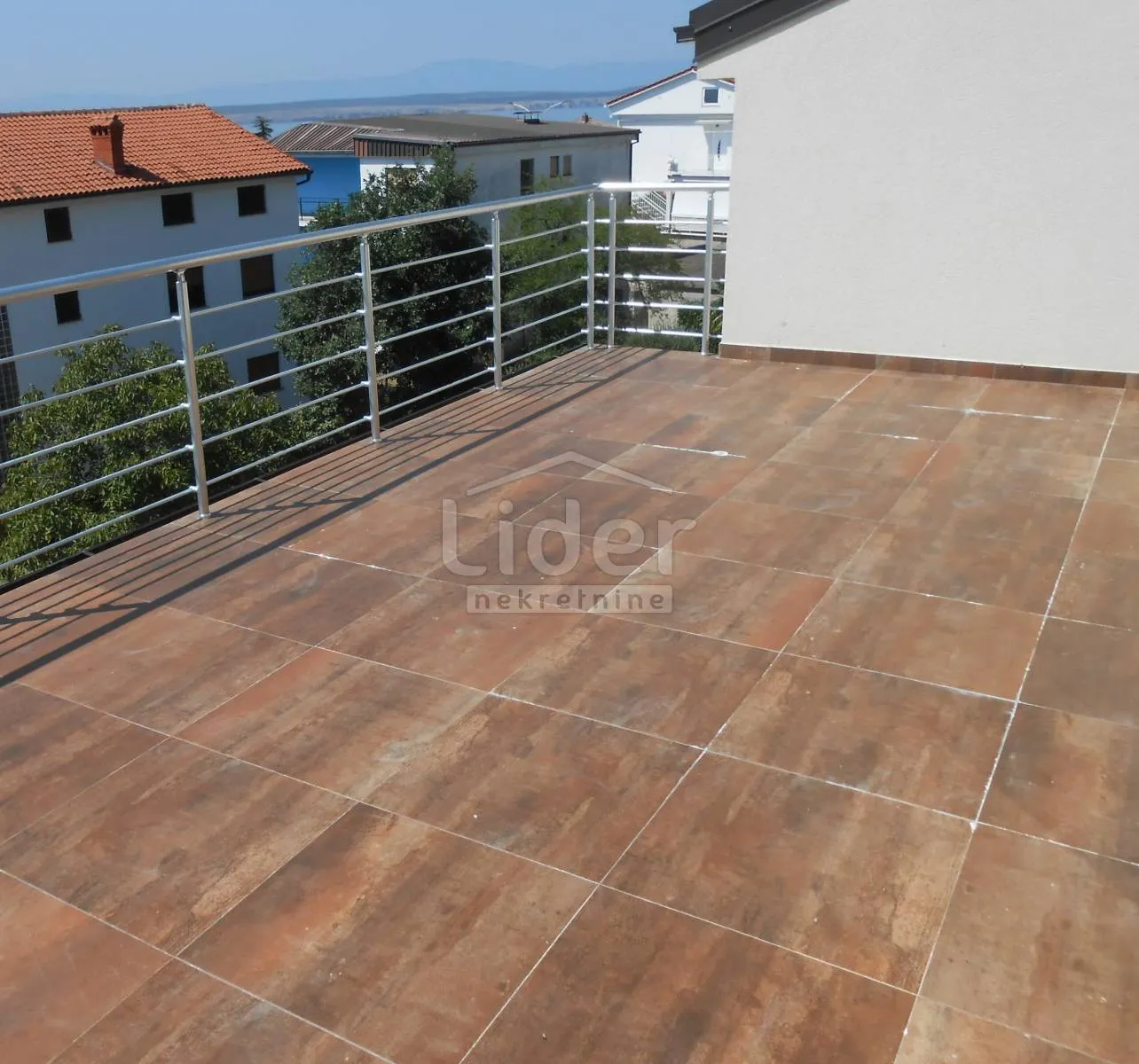 crikvenica novi apartman 350 m od mora - slika 2