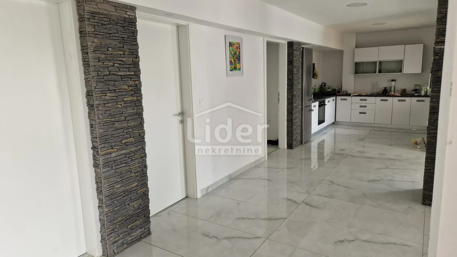 apartman u banjolu, novogradnja - slika 3