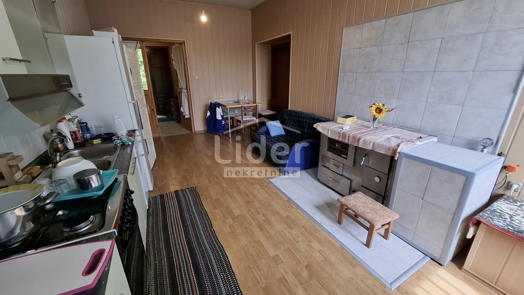 mrkopalj-kuća s velikom okućnicom 3000m2 - slika 3