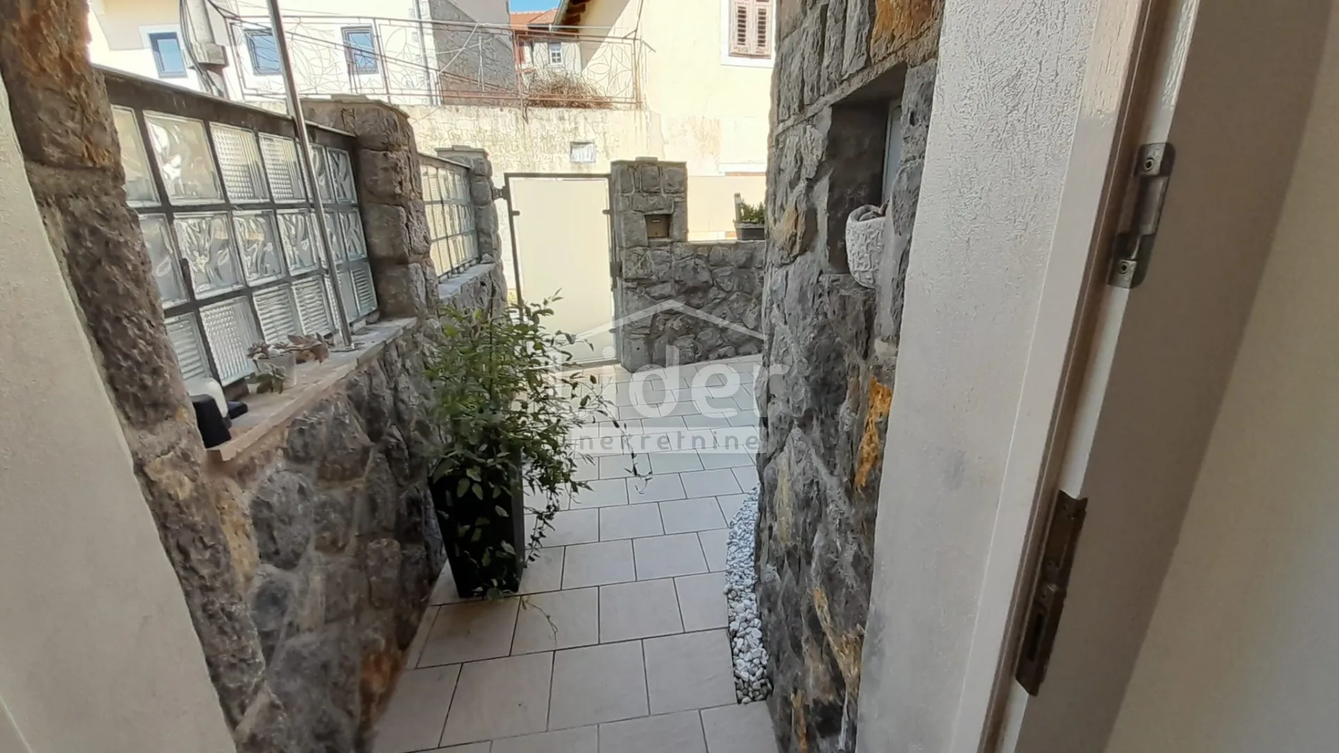 opatija,poljane-kuća u nizu 67m2 s pogledom na more - slika 21