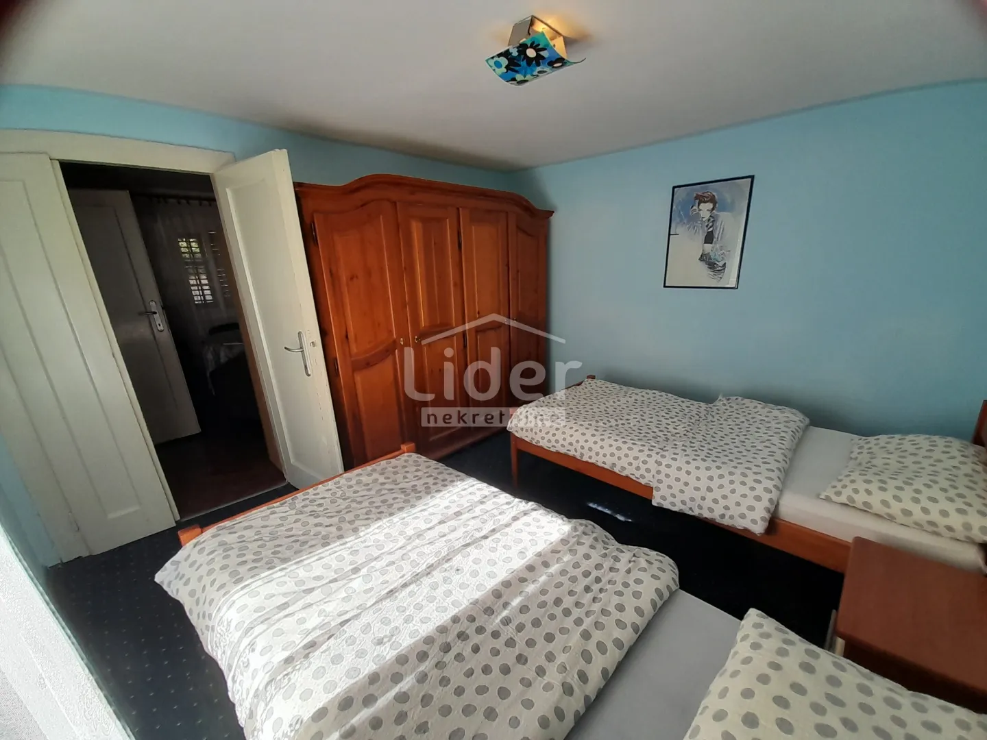 mali lošinj- stan u centru 90m2 - slika 5